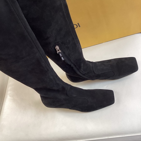 Fendi Black Suede Kitten Heel Over-the-Knee Boots SZ 8.5/38.5 - Picture 5 of 16